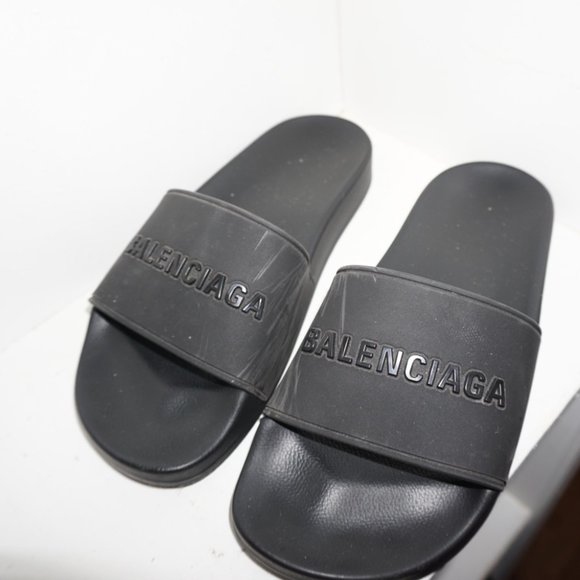 BALENCIAGA Logo Slide Sandal - Picture 6 of 6